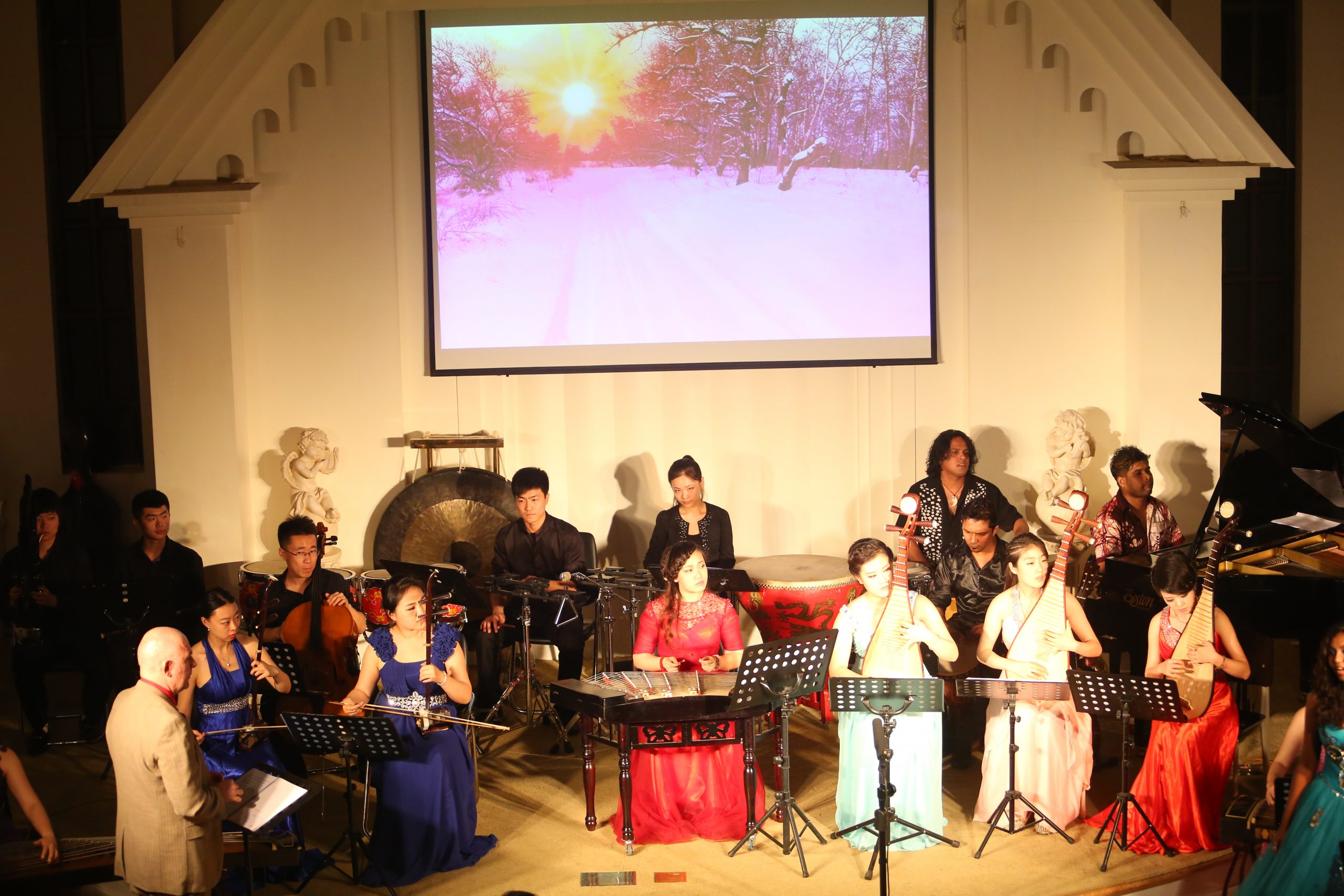 Juscheld composer of the Oratorio Apocalypsis Iesu rehearses in Xi An with his "Asian Ensemble"